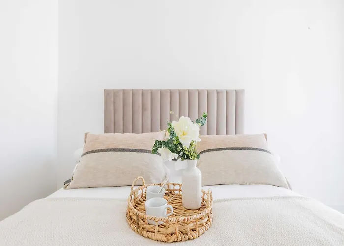 Modern - 4p 2bdr - Clichy